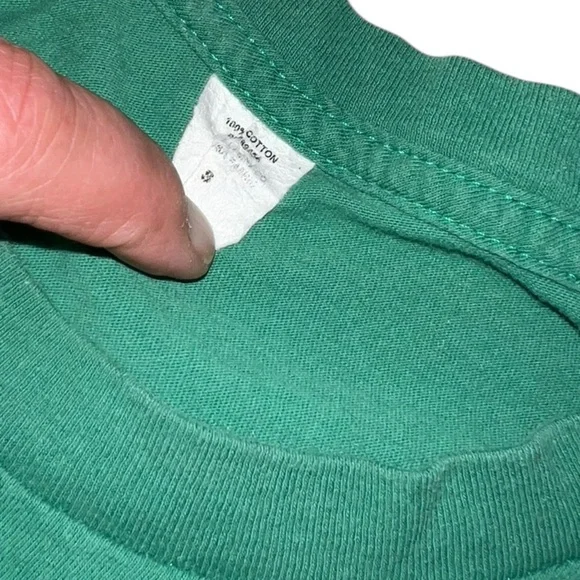 Starbucks Good Things Are Happening Earth Day Green Employee Issued T-Shirt S - Picture 2 of 6